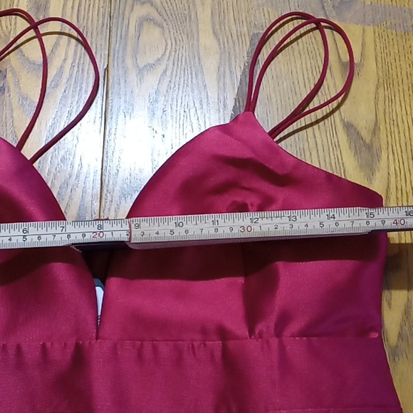 Lulu's Dress Women MEDIUM Red Burgundy New Formal Weddings Cocktail Party - Picture 4 of 5